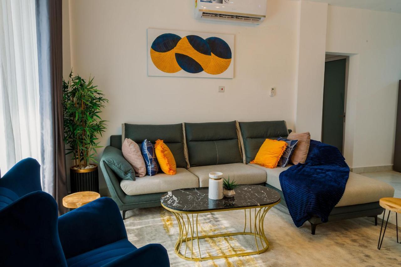 The Avery Apartments At Odomaa Place, East Airport Аккра Экстерьер фото