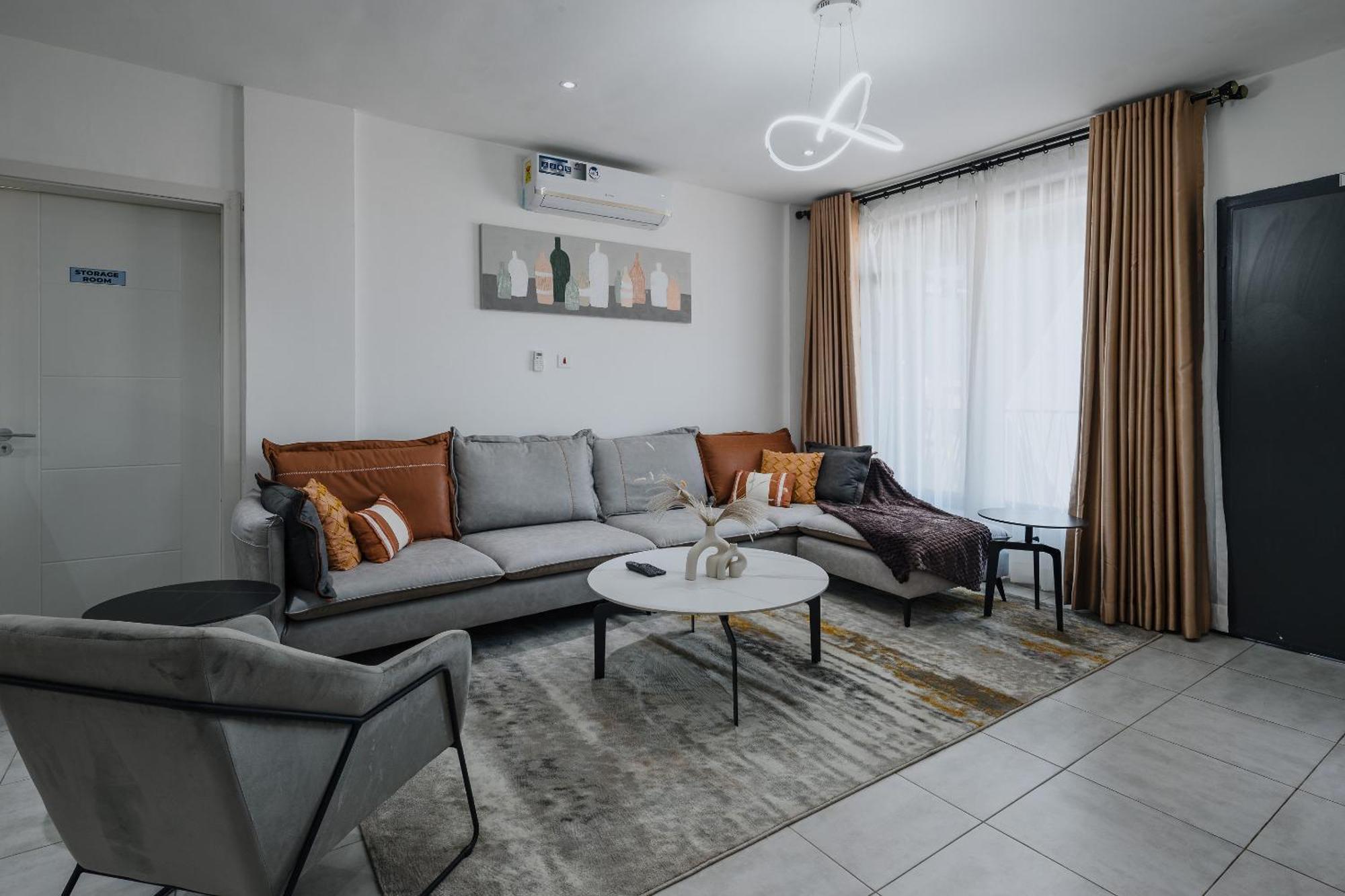 The Avery Apartments At Odomaa Place, East Airport Аккра Экстерьер фото